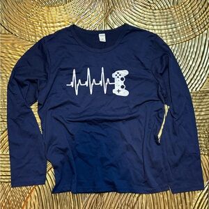SHEIN Dark Blue Long Sleeve with Graphic Design